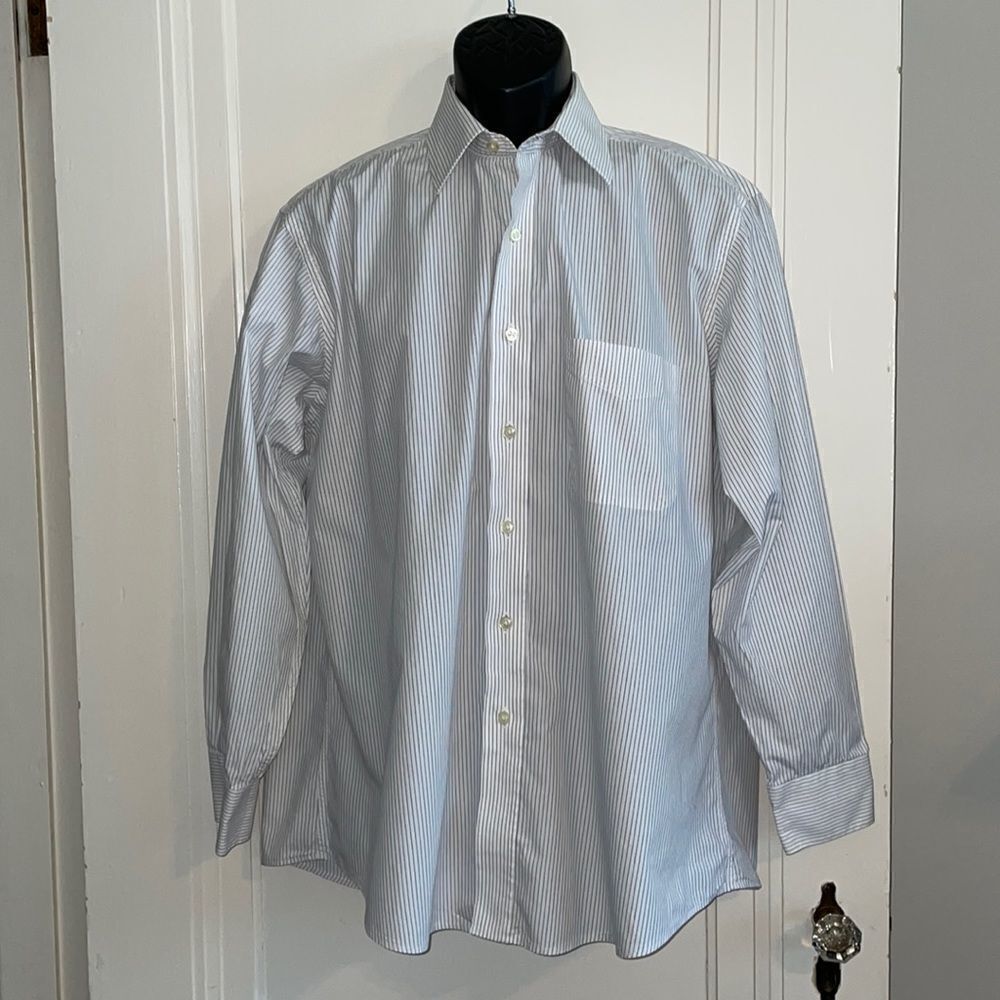Kenneth Gordon white & black pin striped dress shirt‎